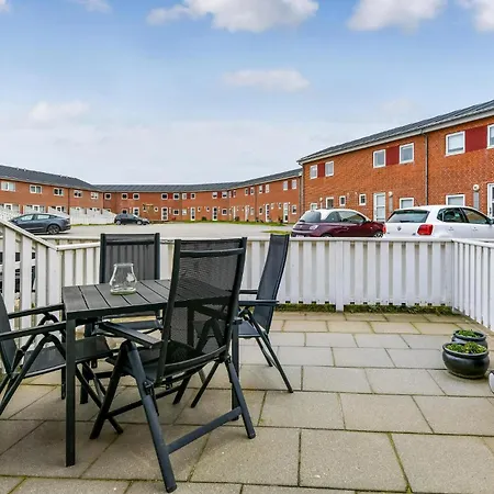 Σπίτι διακοπών In With Wifi *